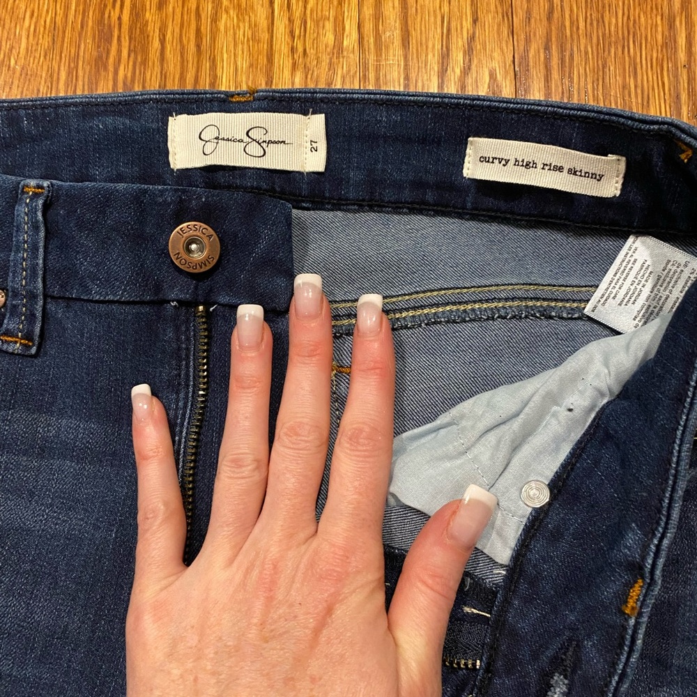 Jessica Simpson Jeans “Curvy High Rise “ - Picture 3 of 3